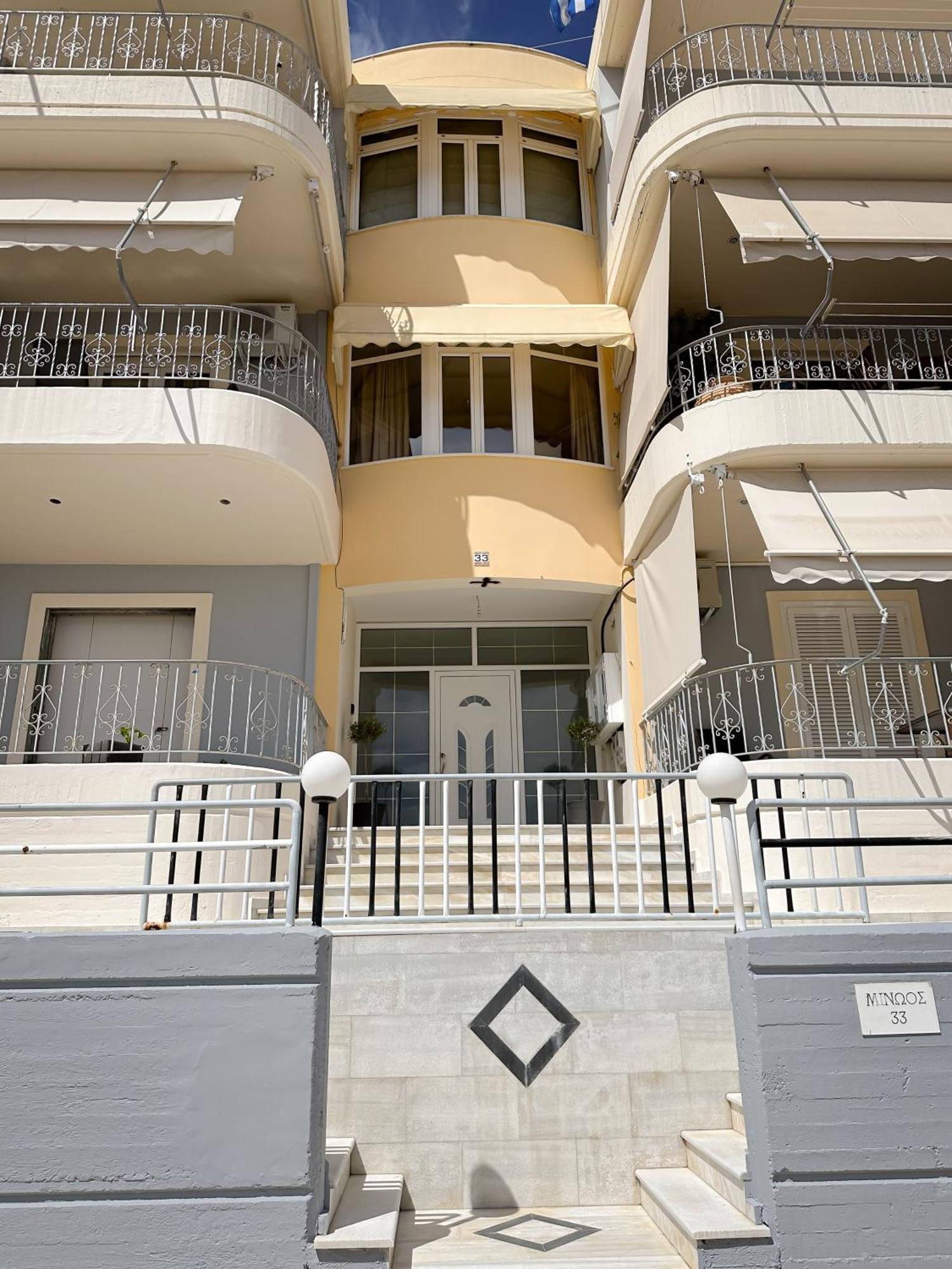 Sun N' Salt I Apartment Tolo Exterior photo