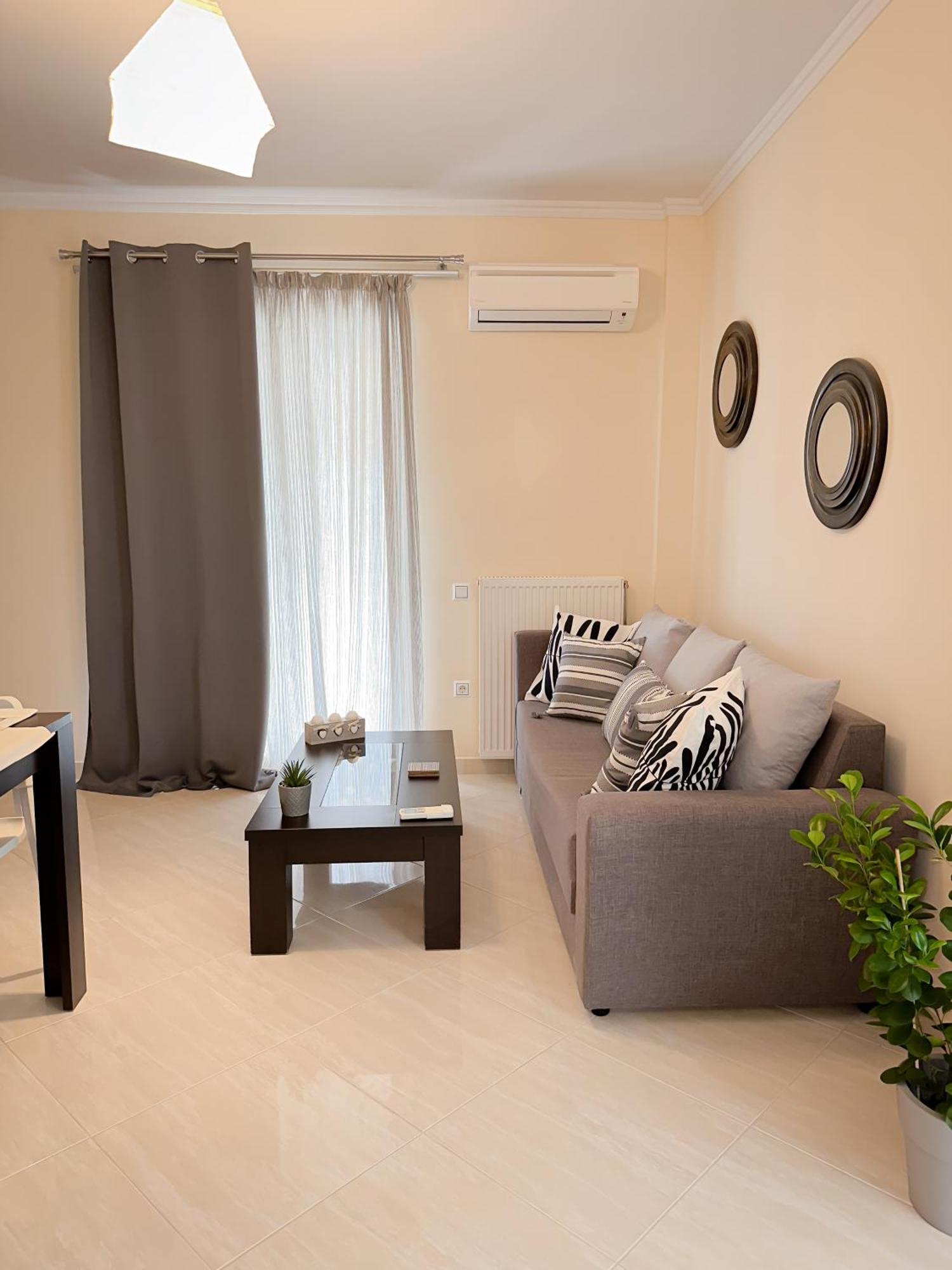 Sun N' Salt I Apartment Tolo Exterior photo